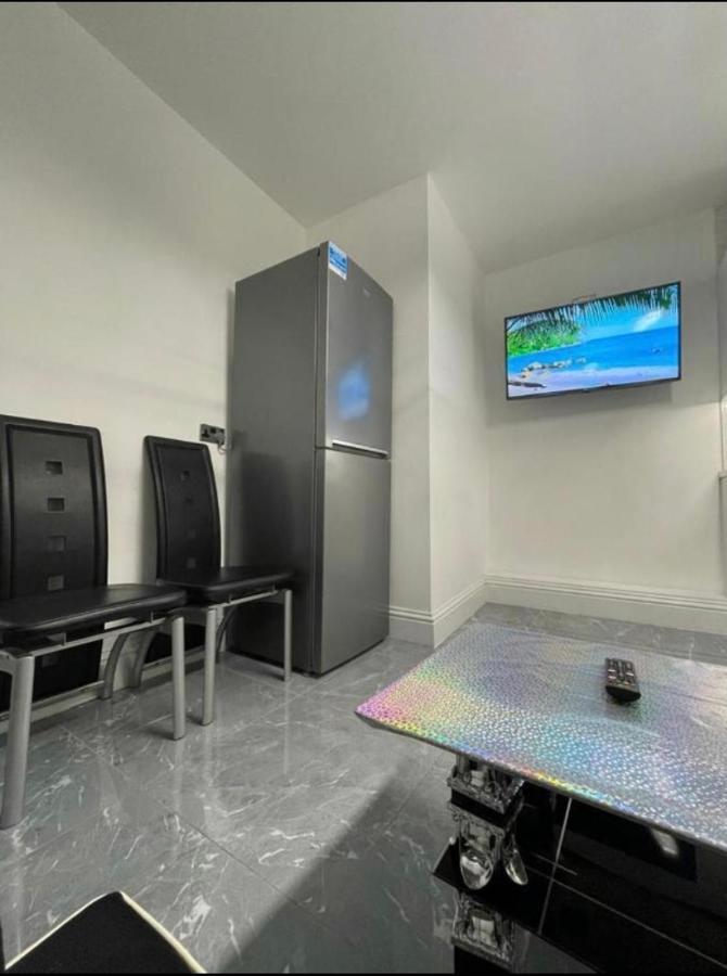 Entire 5 Star Luxury Whalley House Wifi Tv Luxury Burnley Eksteriør billede