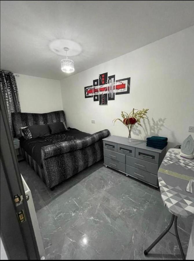 Entire 5 Star Luxury Whalley House Wifi Tv Luxury Burnley Eksteriør billede