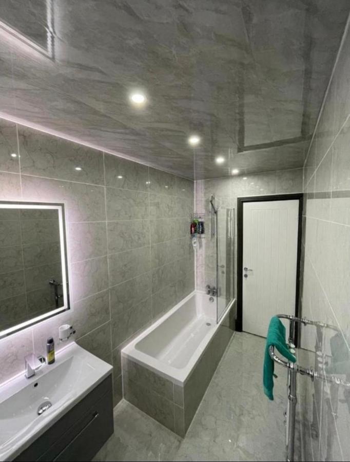 Entire 5 Star Luxury Whalley House Wifi Tv Luxury Burnley Eksteriør billede