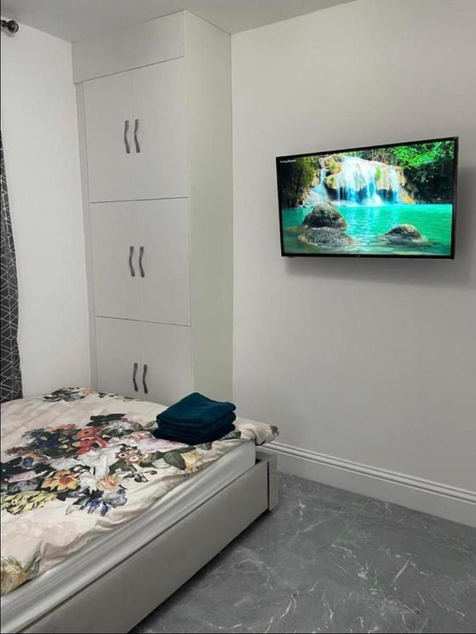 Entire 5 Star Luxury Whalley House Wifi Tv Luxury Burnley Eksteriør billede